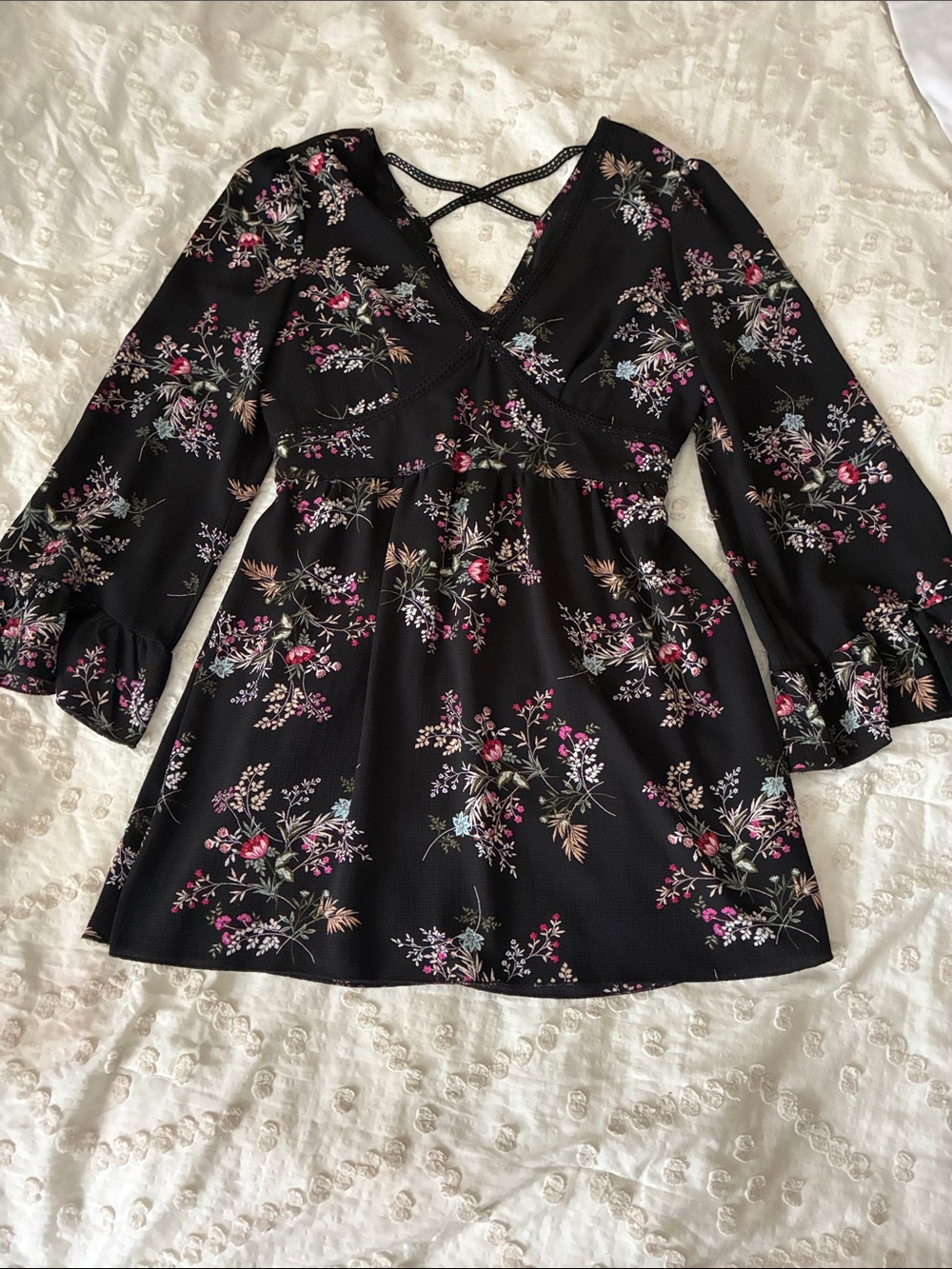 Black Floral V‑Neck Mini Dress - Like New